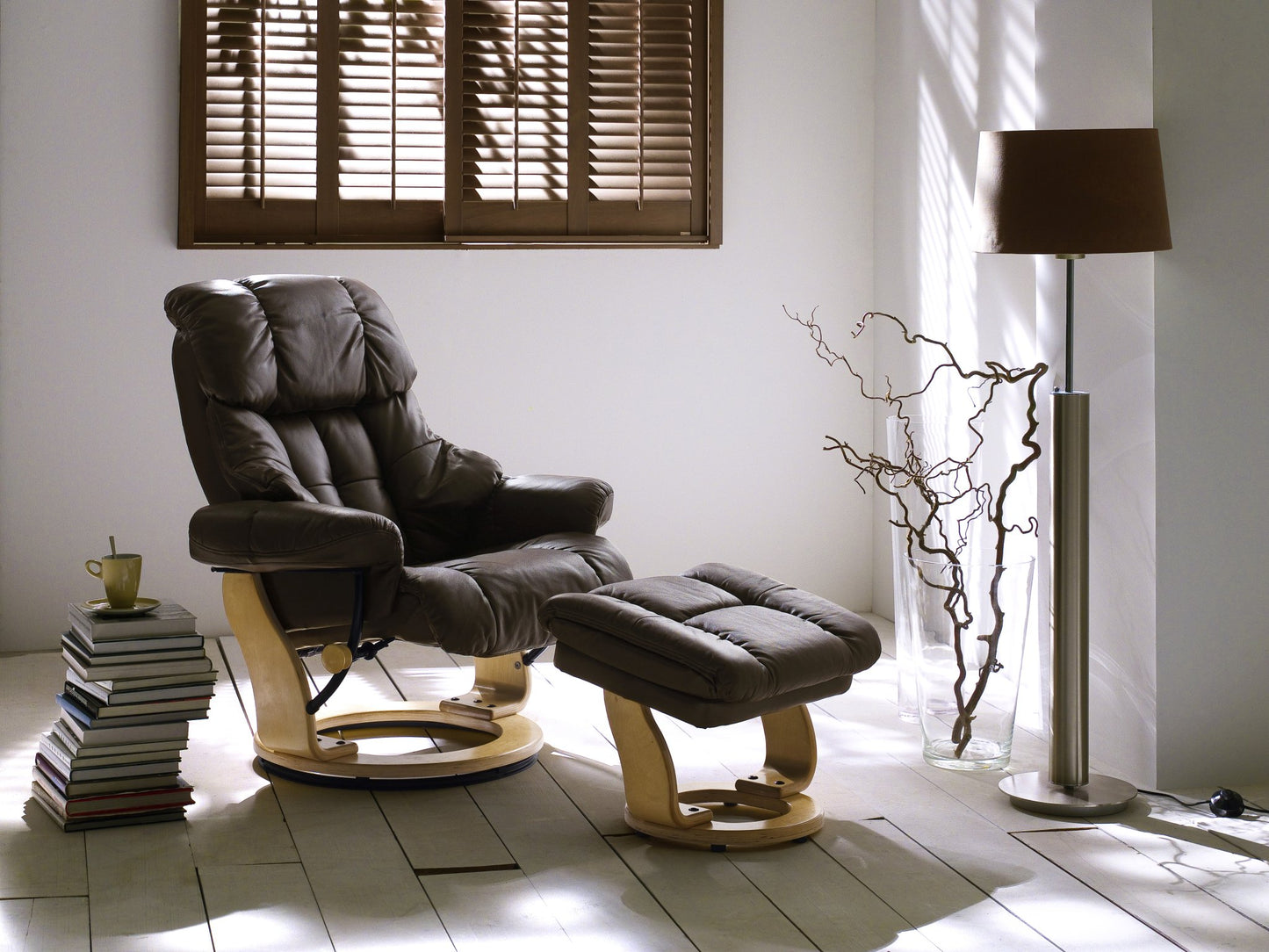 CALGARY Relaxer inkl. Hocker