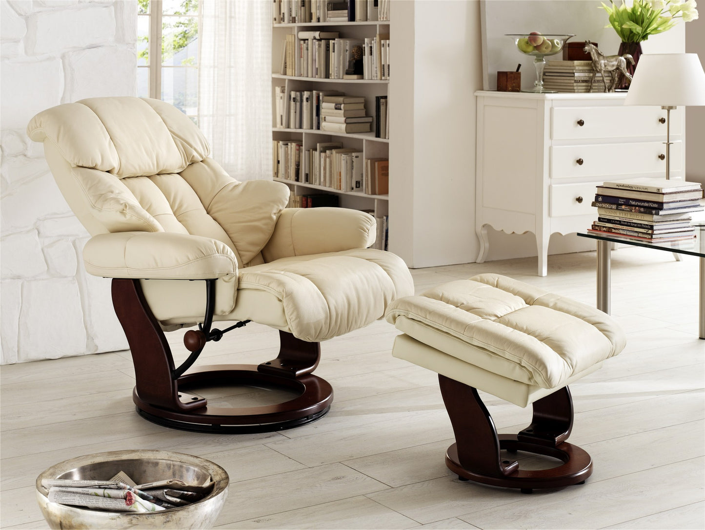CALGARY Relaxer inkl. Hocker