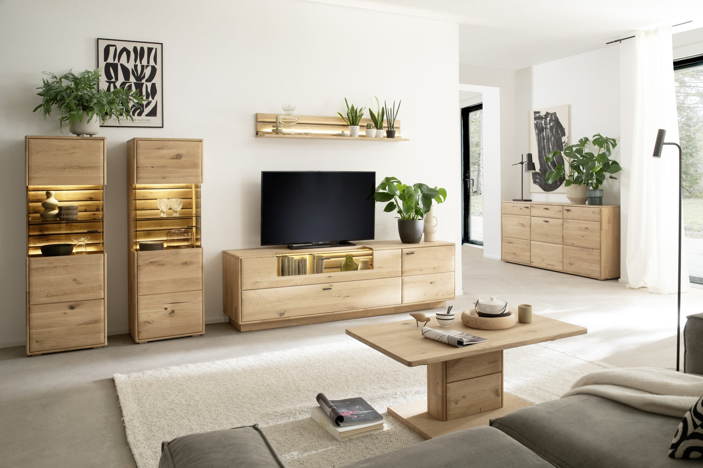 GIRONA Highboard