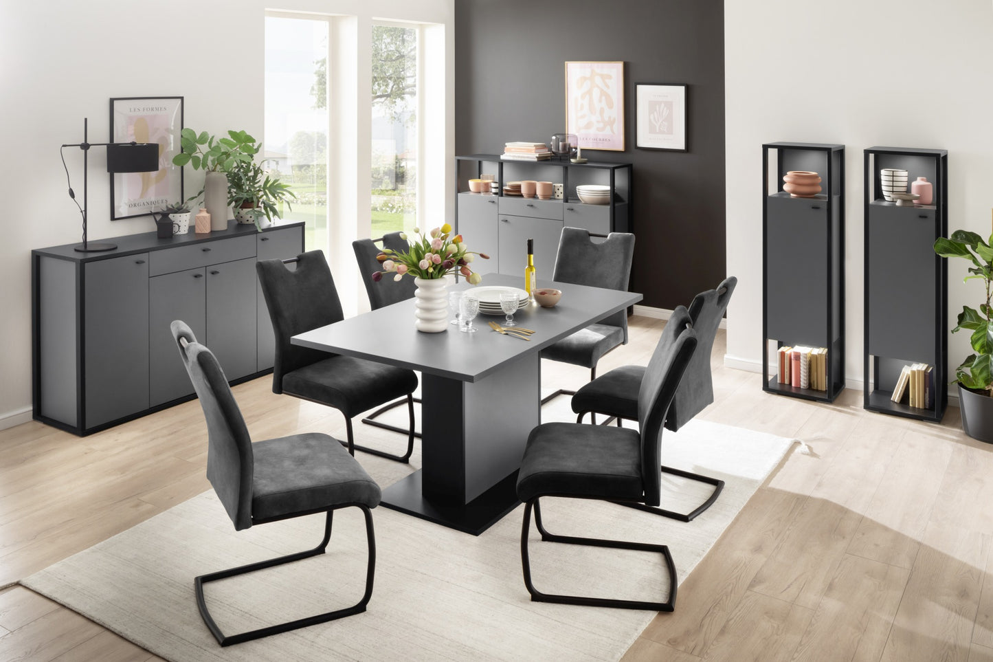 LUXOR Highboard