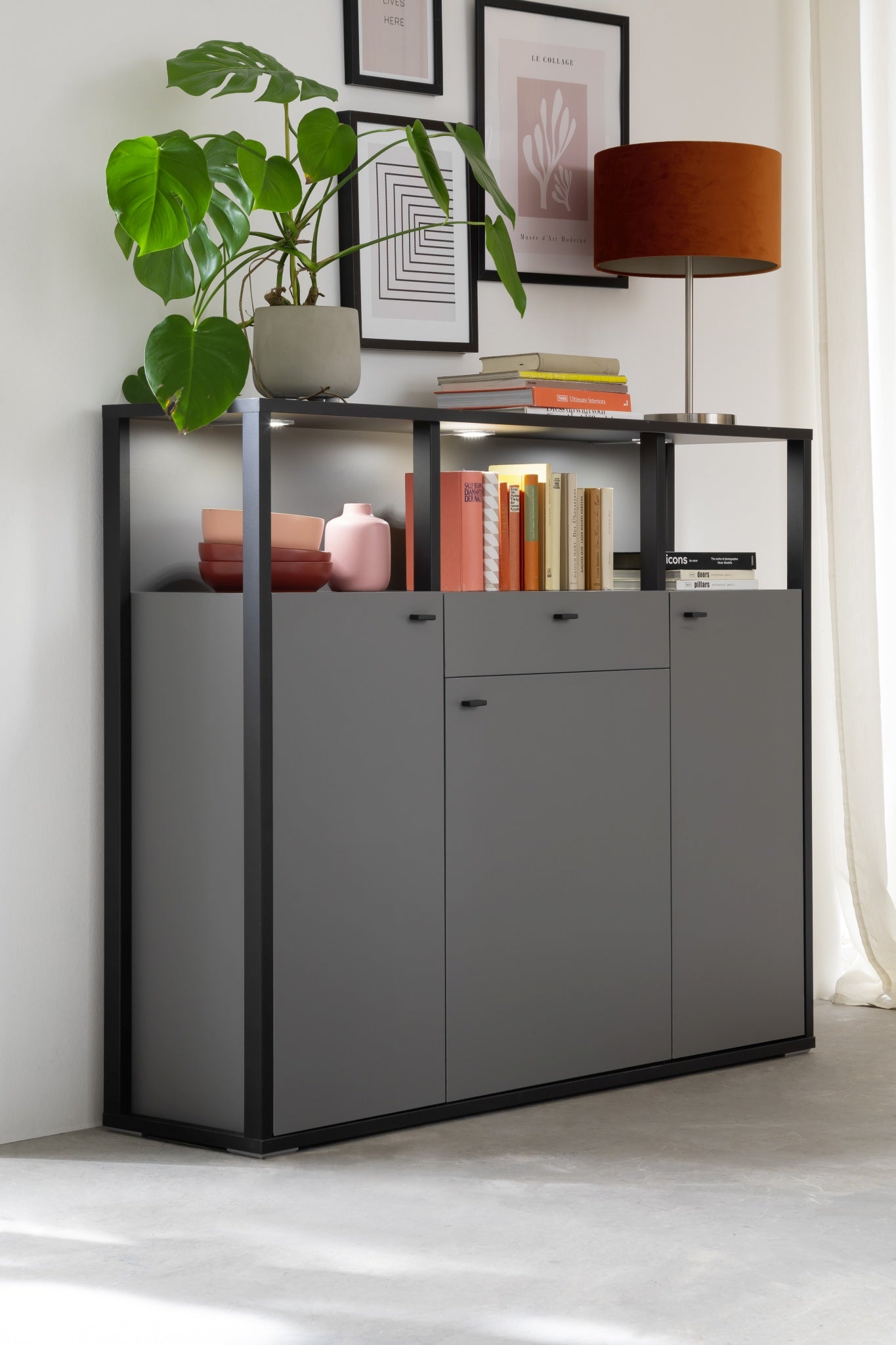 LUXOR Highboard