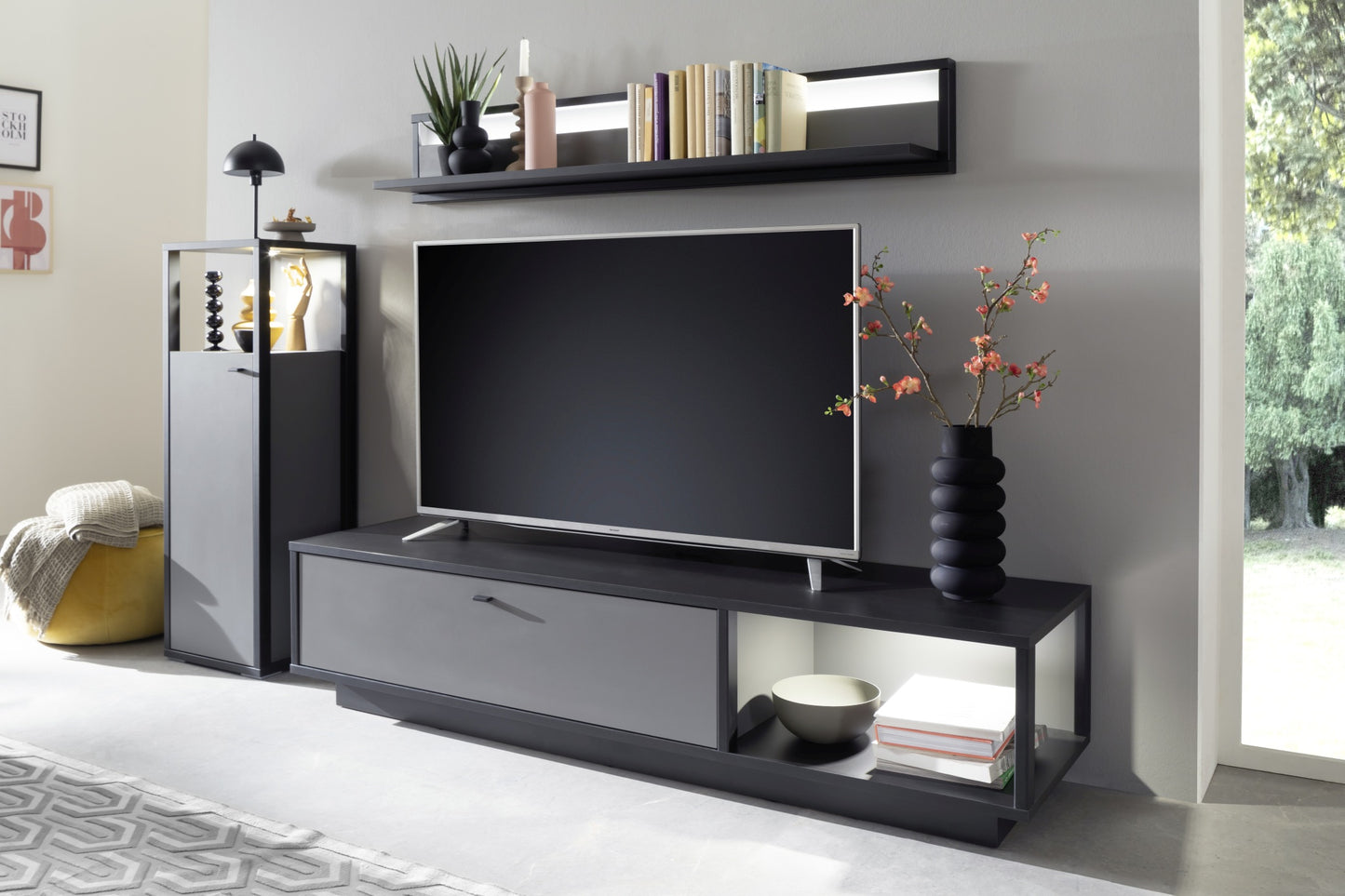 LUXOR TV-Element