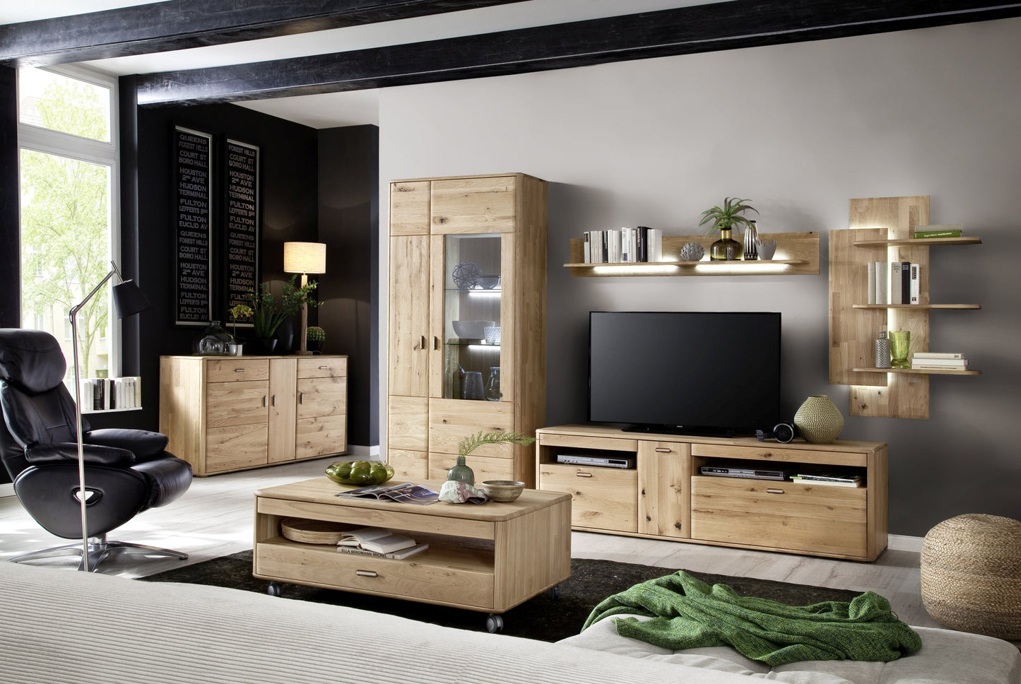 RAVELLO Sideboard