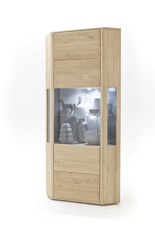 TARRAGONA Eckvitrine